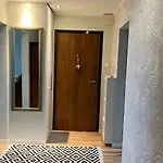 Utulny 3 Izbovy V Tichej Lokalite 公寓 *