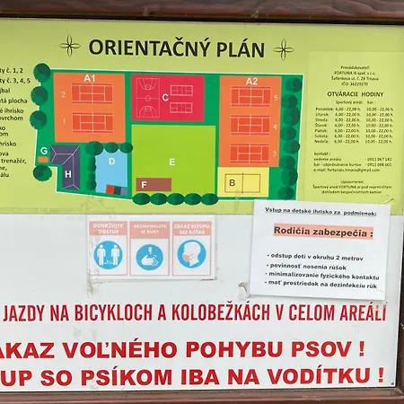 útulný 3 Izbový V Tichej Lokalite Apartamento