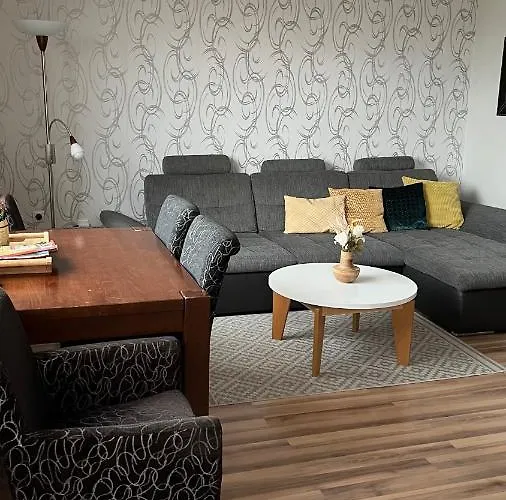 Utulny 3 Izbovy V Tichej Lokalite Apartament Trnawa